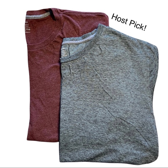 Old Navy Other - HP❤️ 2 Old Navy Tees Unisex EUC